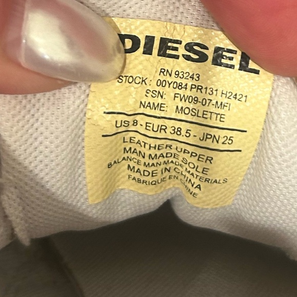 Diesel Cream Casual Sneakers - Picture 15 of 16